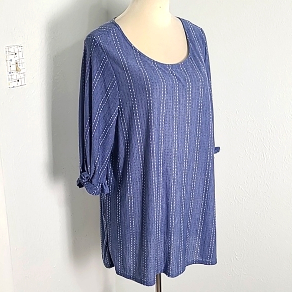W5 Blue Chambray Top with White Dotted Stripes, Size 1X, NWT - Picture 2 of 10